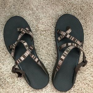 CHACOS🦎 (without back strap)